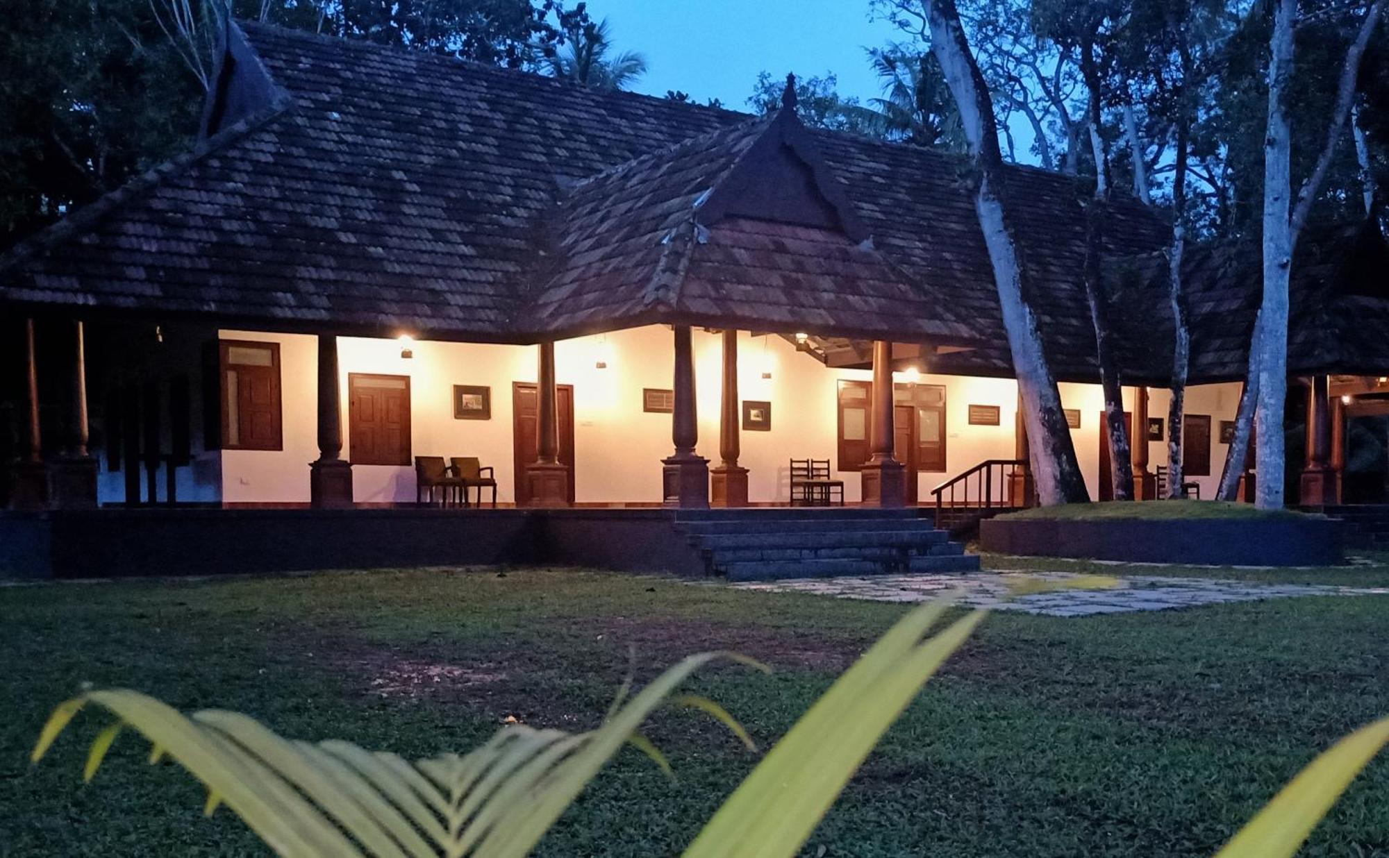 מאראריקולם Marari Beach Palace מראה חיצוני תמונה